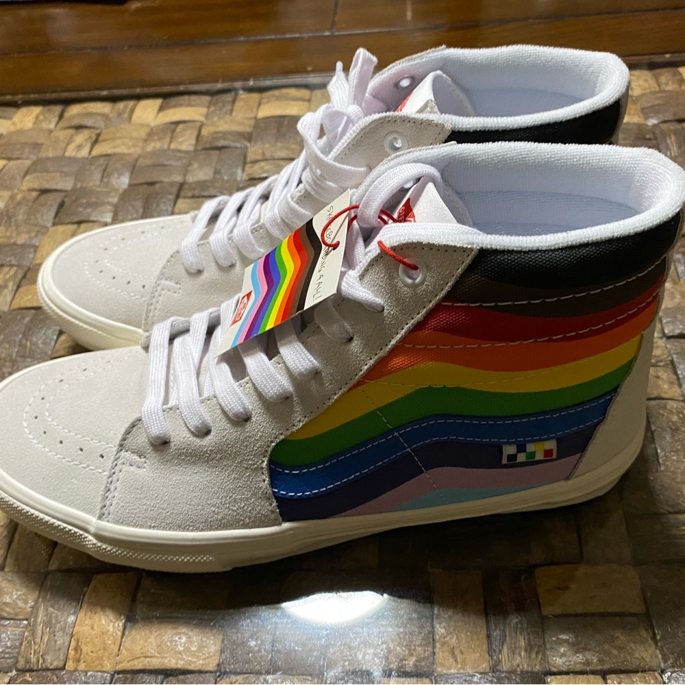 Vans Mens Skate Sk8 Hi Pride Sneakers Shoes Size 11